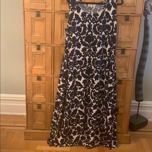 Sleeveless, maxi dress